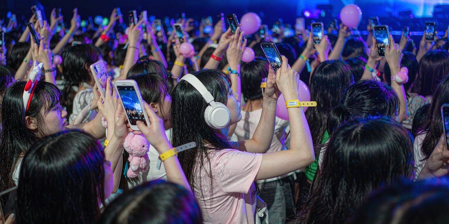 blog-cover-1791942863569 RFID wristbands for K-pop events and hospital patient safety in South Korea