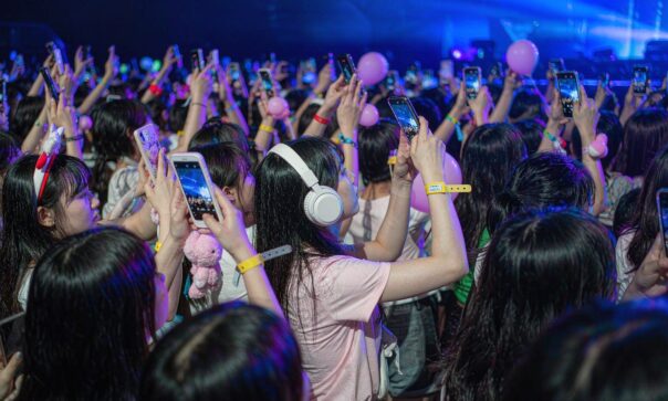 blog-cover-1791942863569 RFID wristbands for K-pop events and hospital patient safety in South Korea